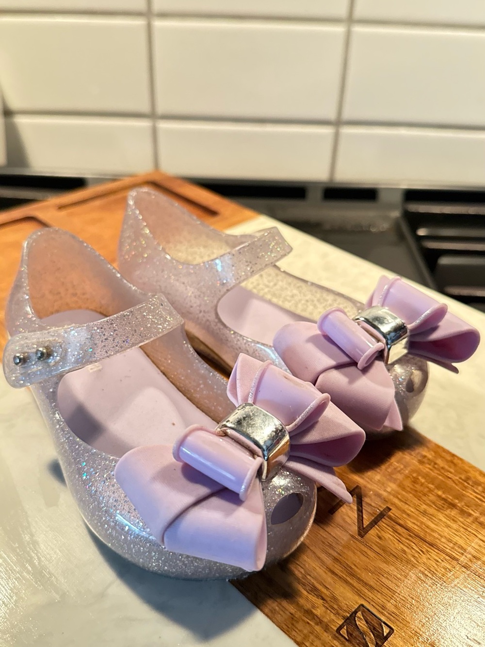 Mini Melissa Sparkly Lilac Jelly Mary size 6